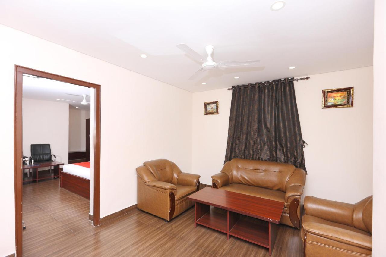 Oyo 1001 Palmtree Corporate Anna Nagar Hotel Chennai Luaran gambar
